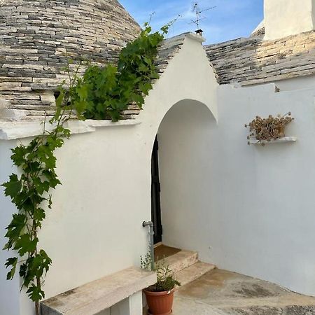 Вілла Trullo Assenzio Альберобелло Екстер'єр фото