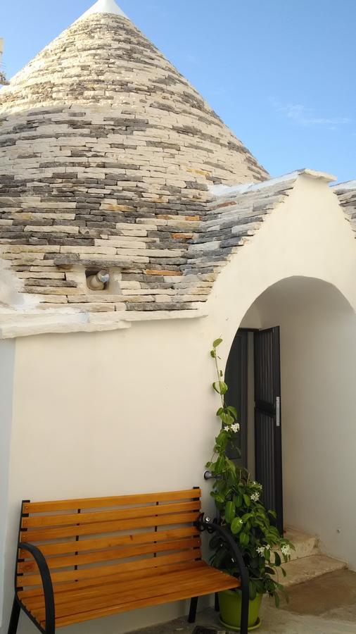Вілла Trullo Assenzio Альберобелло Екстер'єр фото